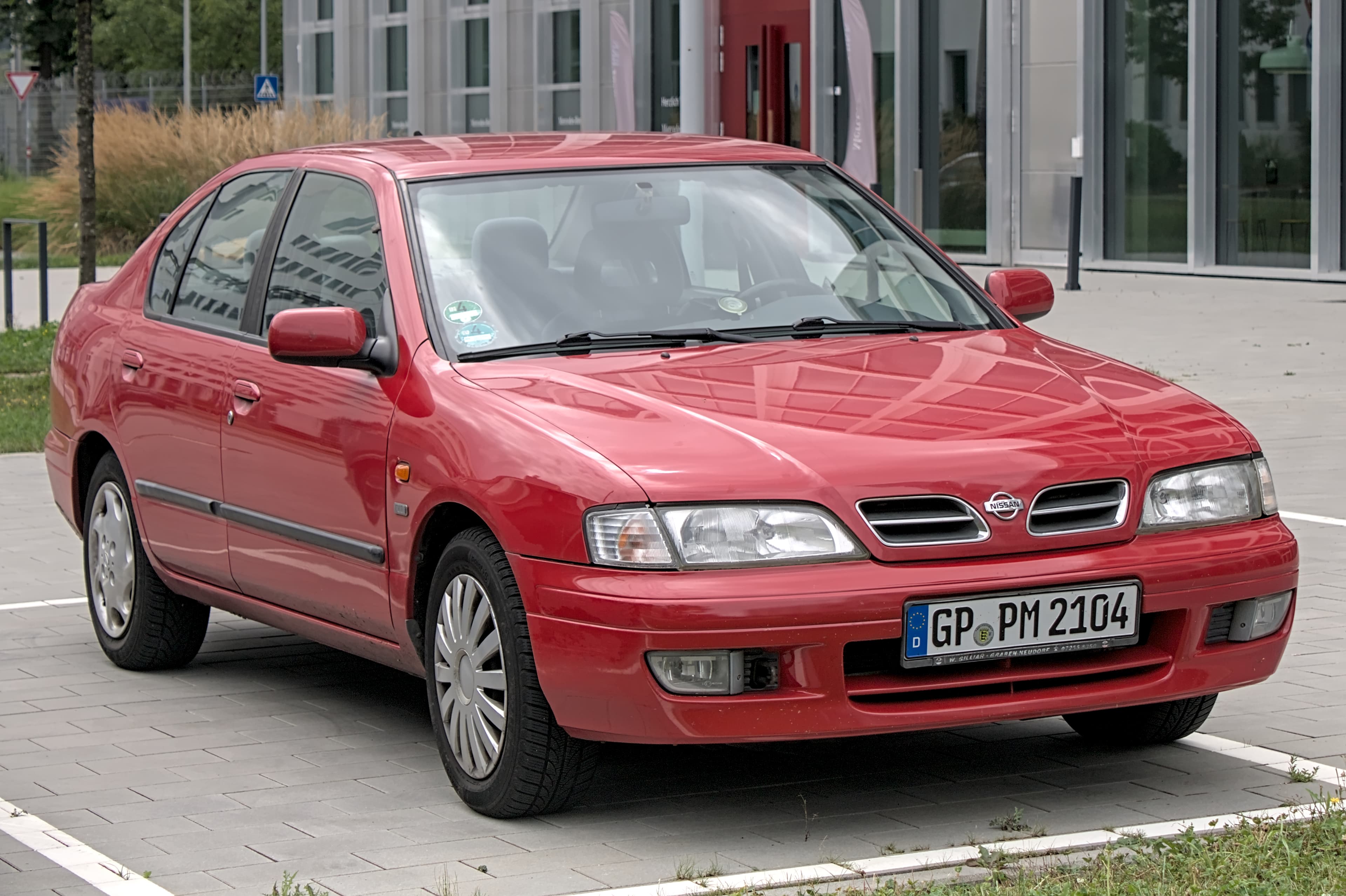Nissan Primera P11 berline