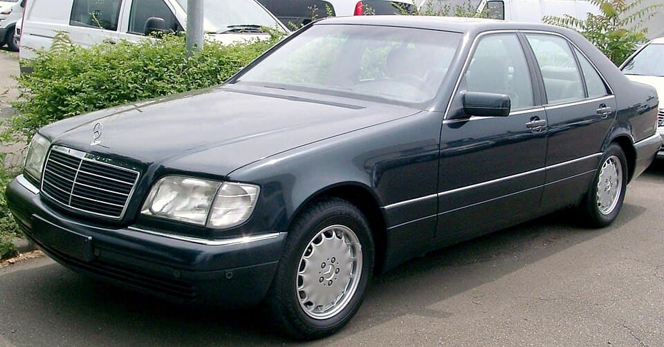 Mercedes-Benz W140 Classe S berline de face